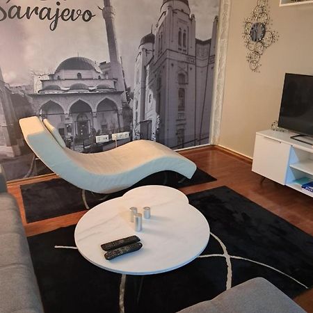 Apartman Lotos サラエヴォ エクステリア 写真