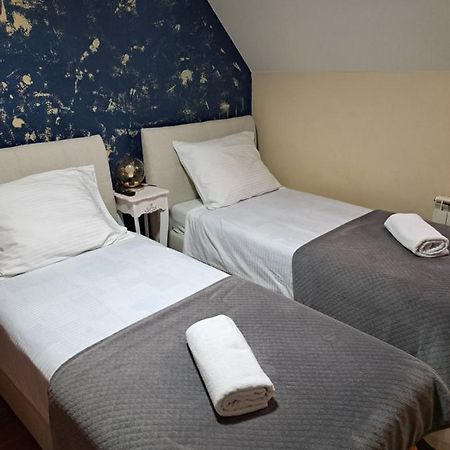 Apartman Lotos サラエヴォ エクステリア 写真