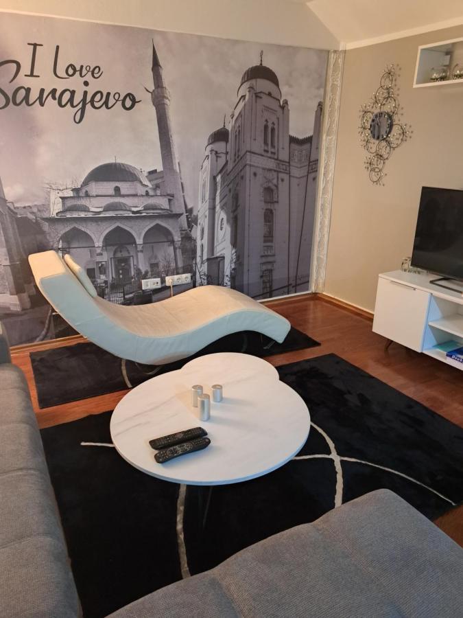 Apartman Lotos サラエヴォ エクステリア 写真